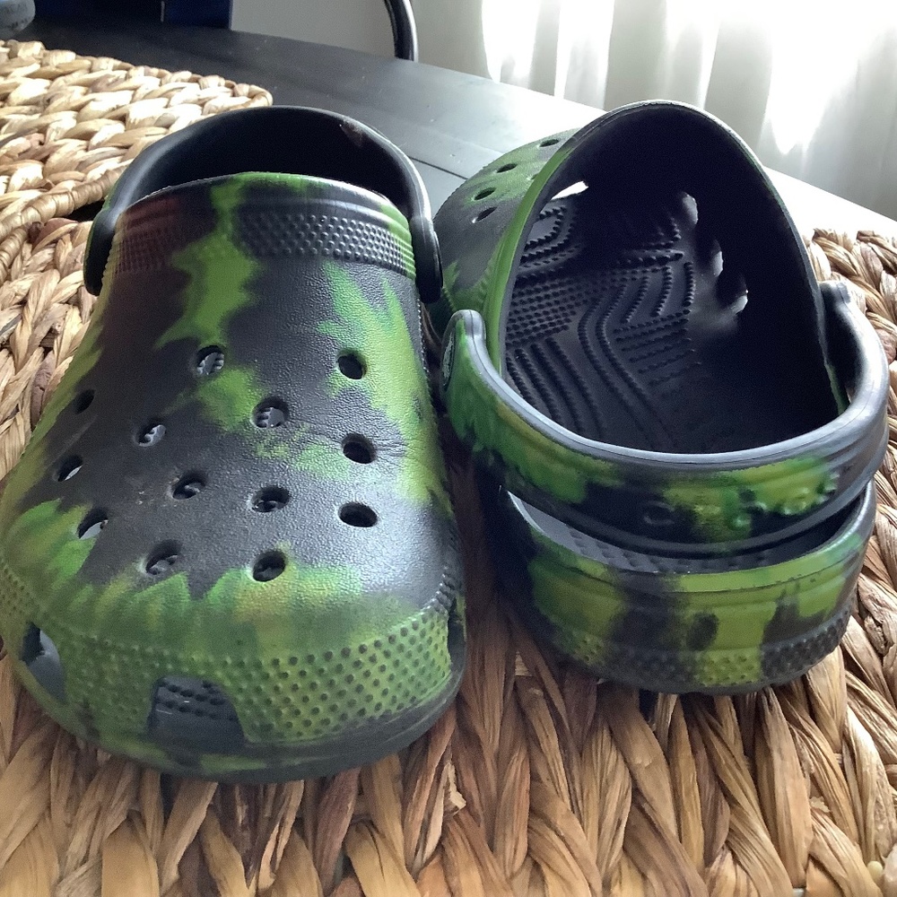 Crocs - tie-dye